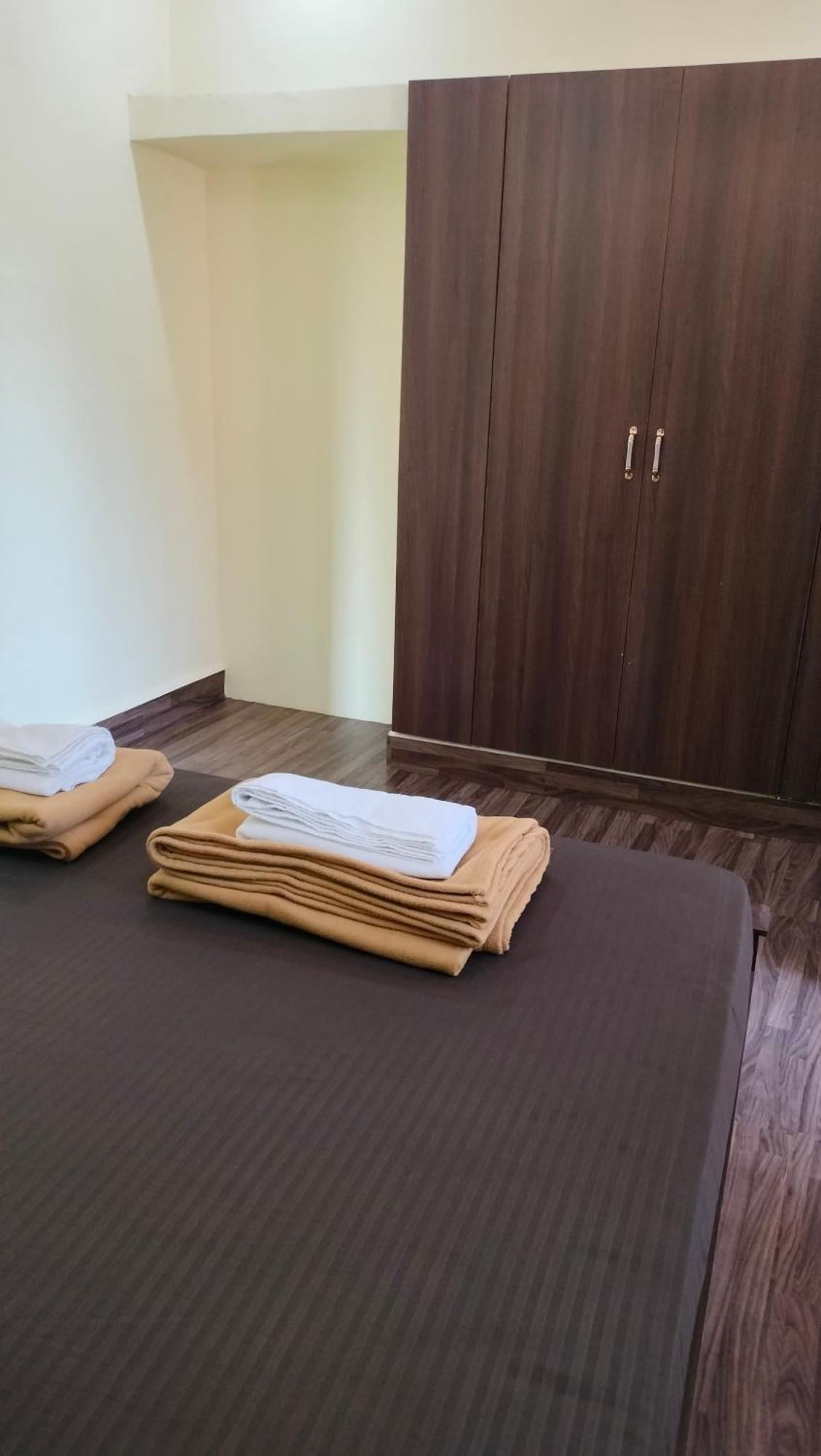 Dhruv Guest House 칼랑굿 외부 사진