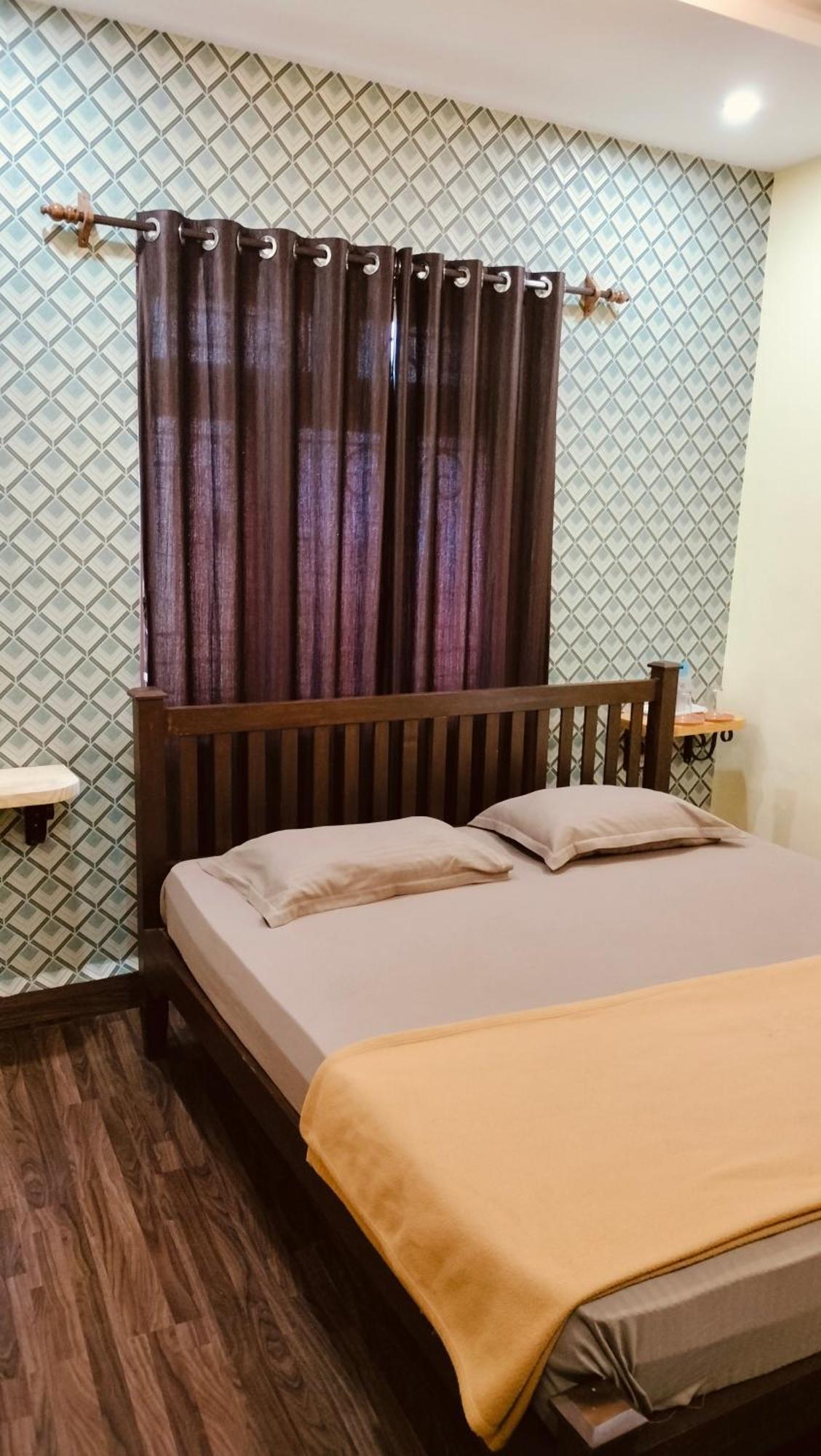 Dhruv Guest House 칼랑굿 외부 사진