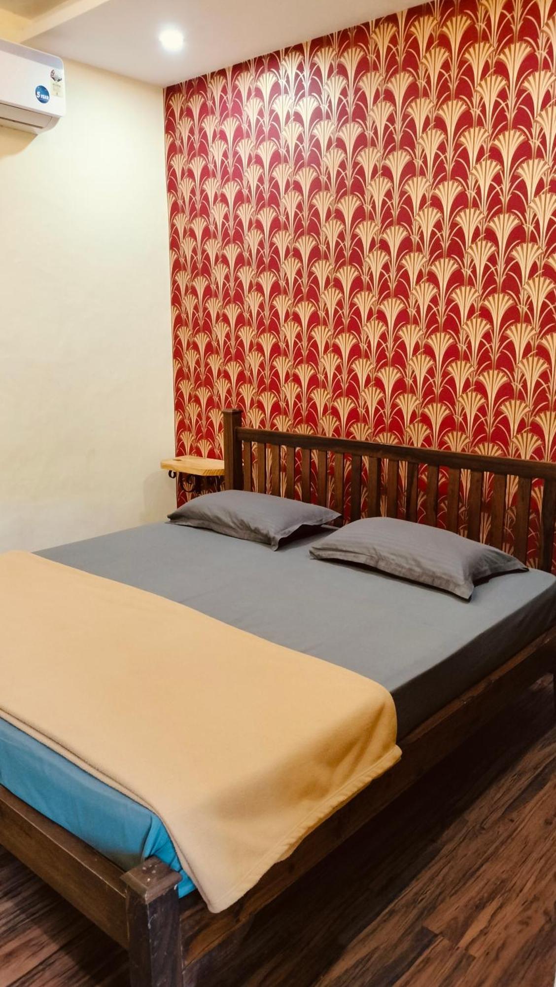 Dhruv Guest House 칼랑굿 외부 사진
